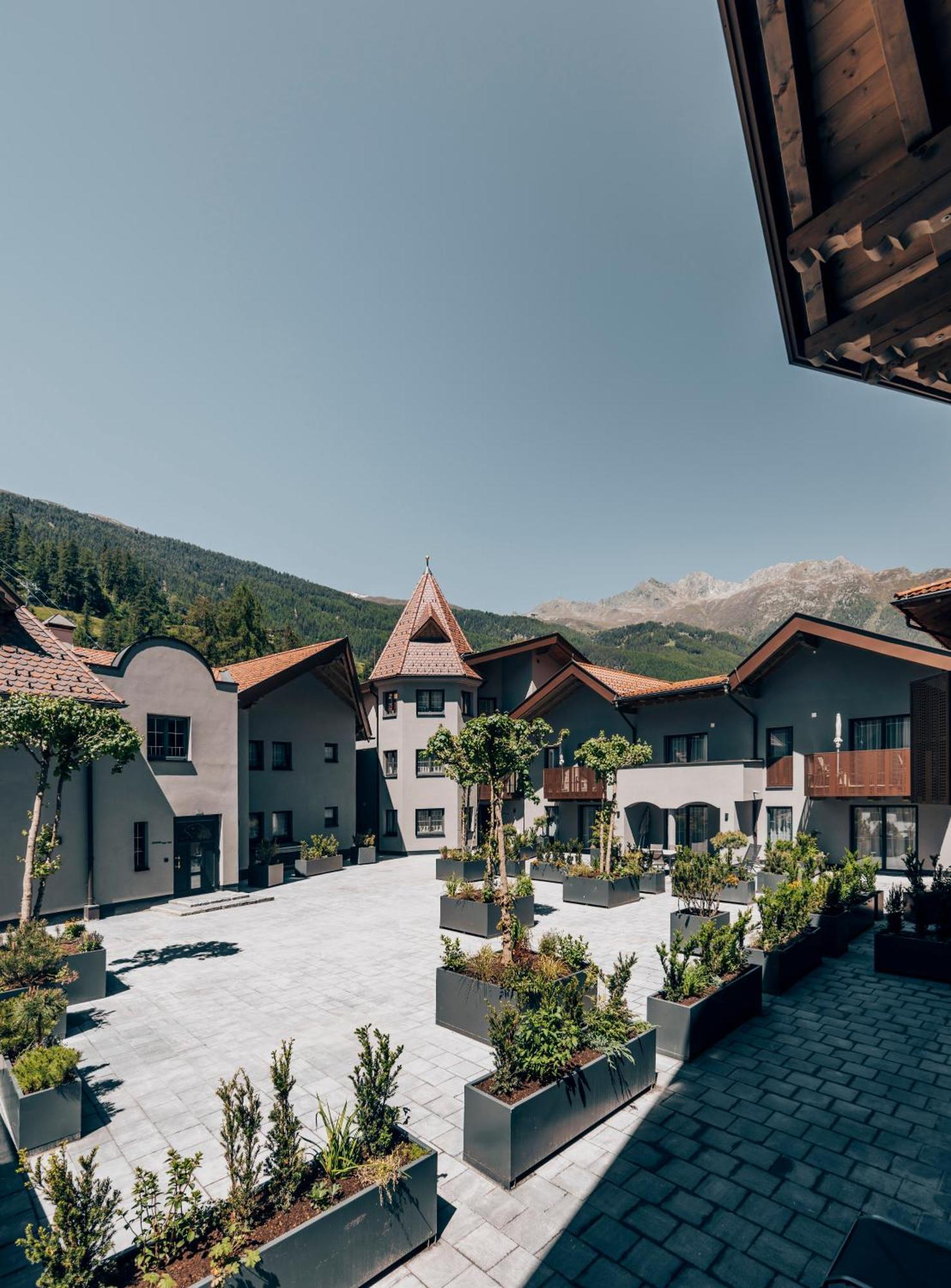 The Secret Soelden Hotel Екстериор снимка